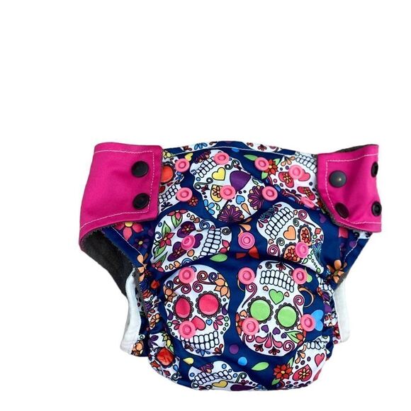 One Size "Kiss-a-bum" Pocket Diaper - Picture 2 of 4